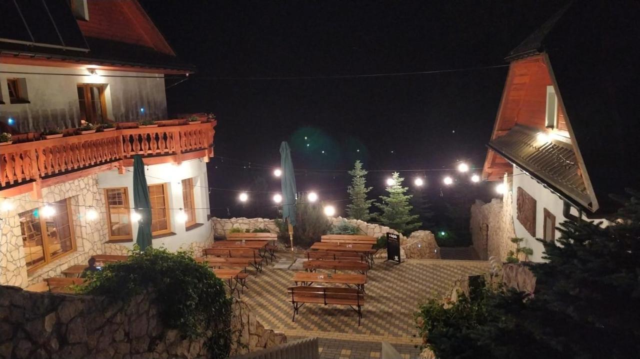 Penzion Bawaria Горні Ломна Екстер'єр фото